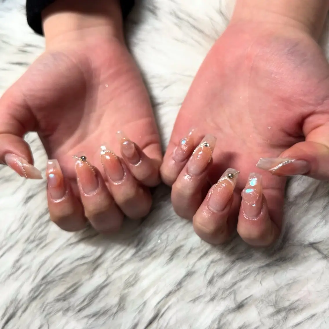 ロング ハンドネイル mao .のネイルデザイン