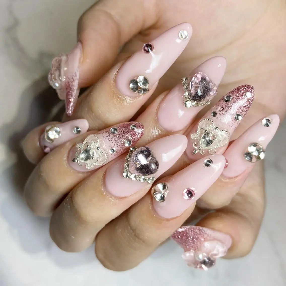 ネイル ロングネイル ハンドネイル あ きのネイルデザイン