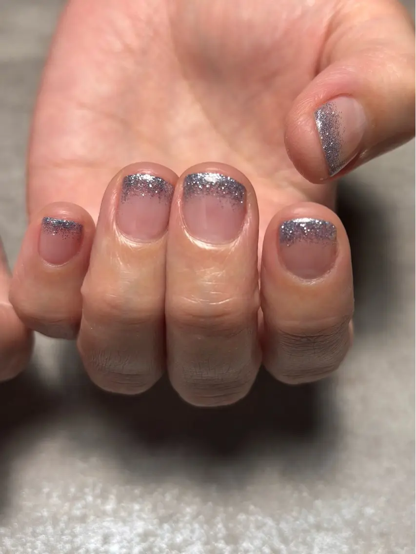 ネイル グラデーション ラメ(グリッター) ラメグラデーション Solo nail -ソロネイル-のネイルデザイン