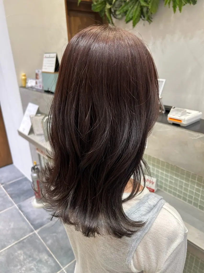 カラー 透明感カラー グレージュ ラベンダーカラー 可愛いを仕込む🩰 透明感ヘア／海琴のヘアスタイル
