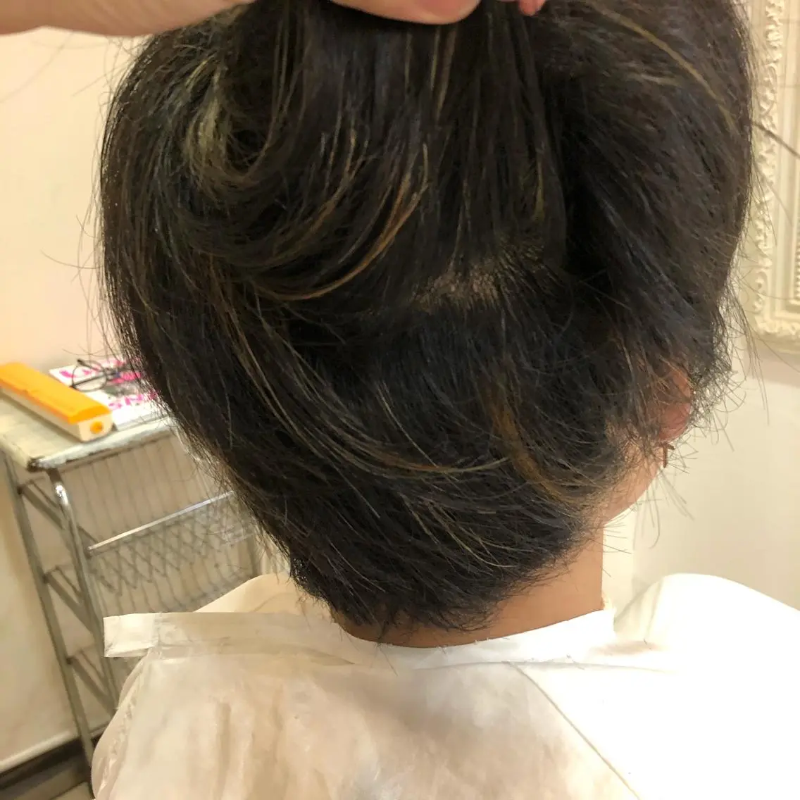 ショート カラー メンズ メンズハイライト ハイライトカラー ハイライト 高槻/大学生にも人気 🥰ルービック高槻のヘアスタイル