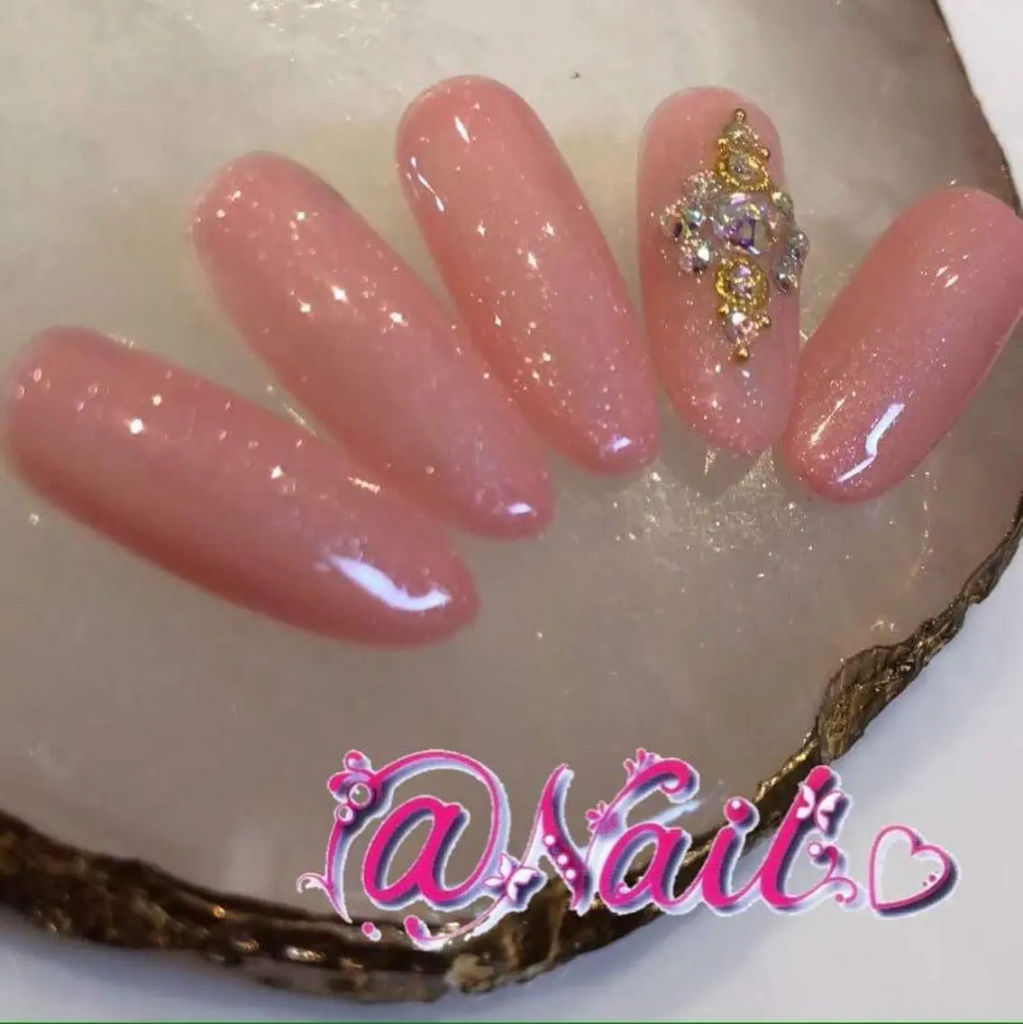 ネイル ネイルチップ 小尾 栞のネイルデザイン