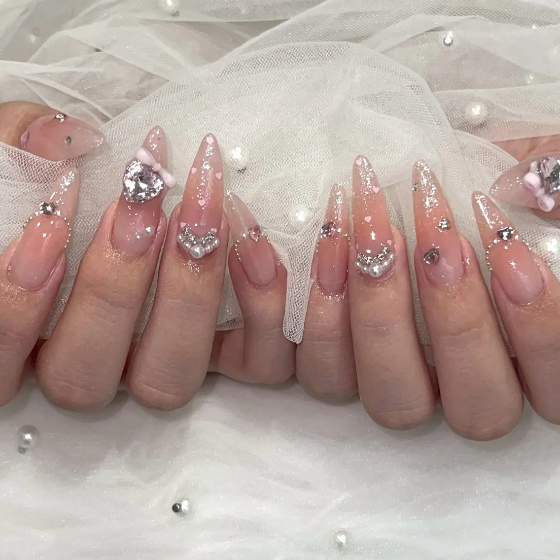 ネイル ハンドネイル 🧁fein. nana🩵のネイルデザイン