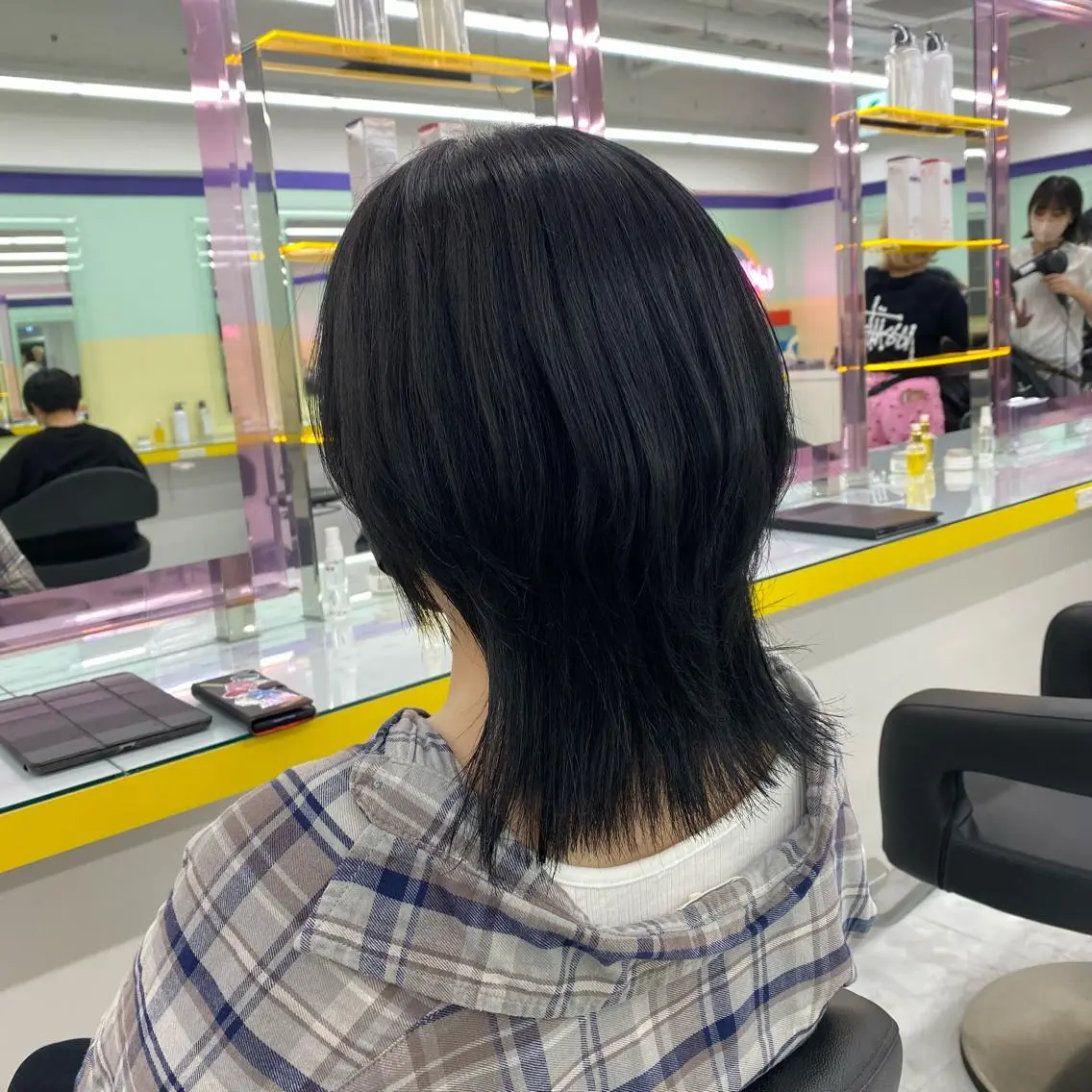 セミロング カラー ヘアアレンジ ヘアカラー トリートメント mai🍑暖色カラー /レイヤー💖のヘアスタイル