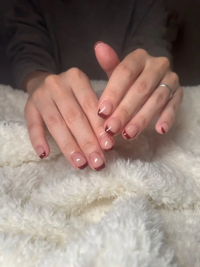 ネイル フレンチネイル Rommy Arisaのネイルデザイン