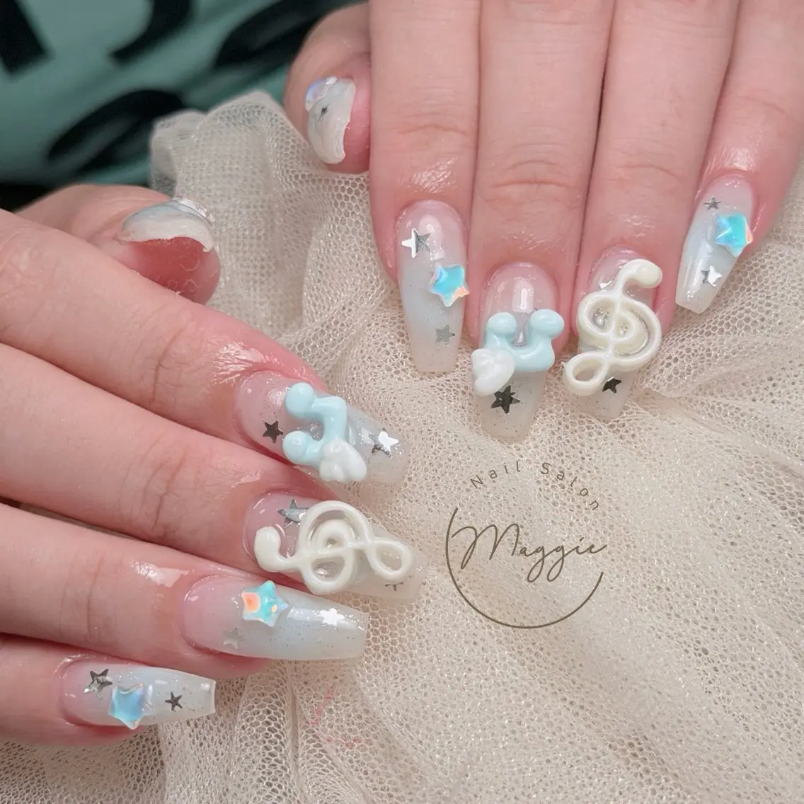 ネイル ハンドネイル Maggie Nail🦩BiKiのネイルデザイン