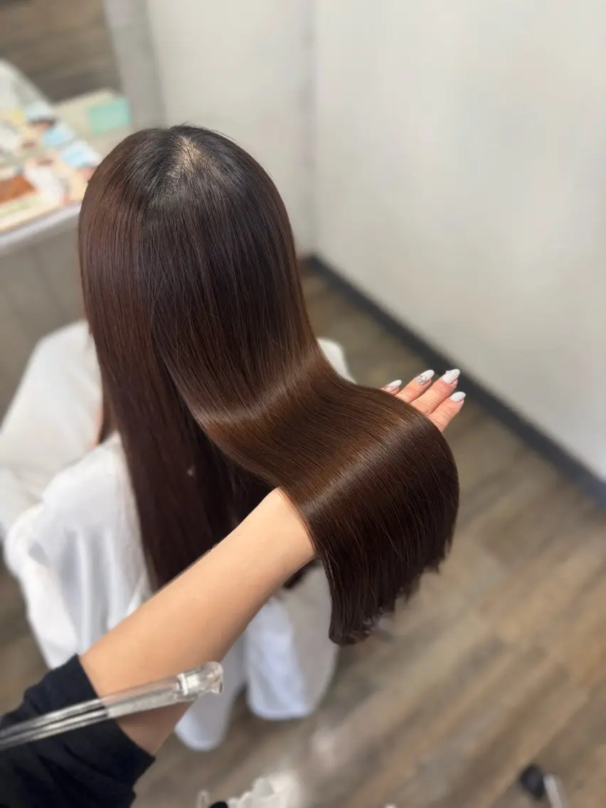 ロング ヘアカラー 西浦 安珠/艶カラーのヘアスタイル