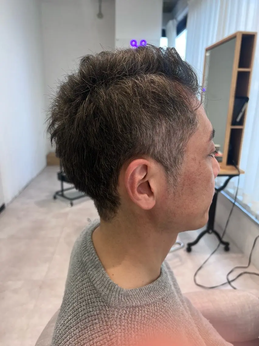 メンズ 刈り上げ 岡島 実里のヘアスタイル