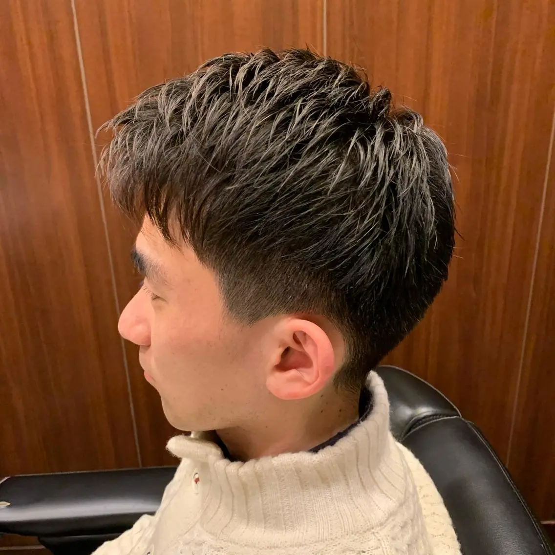 メンズ プレミアムバーバー 草野のヘアスタイル