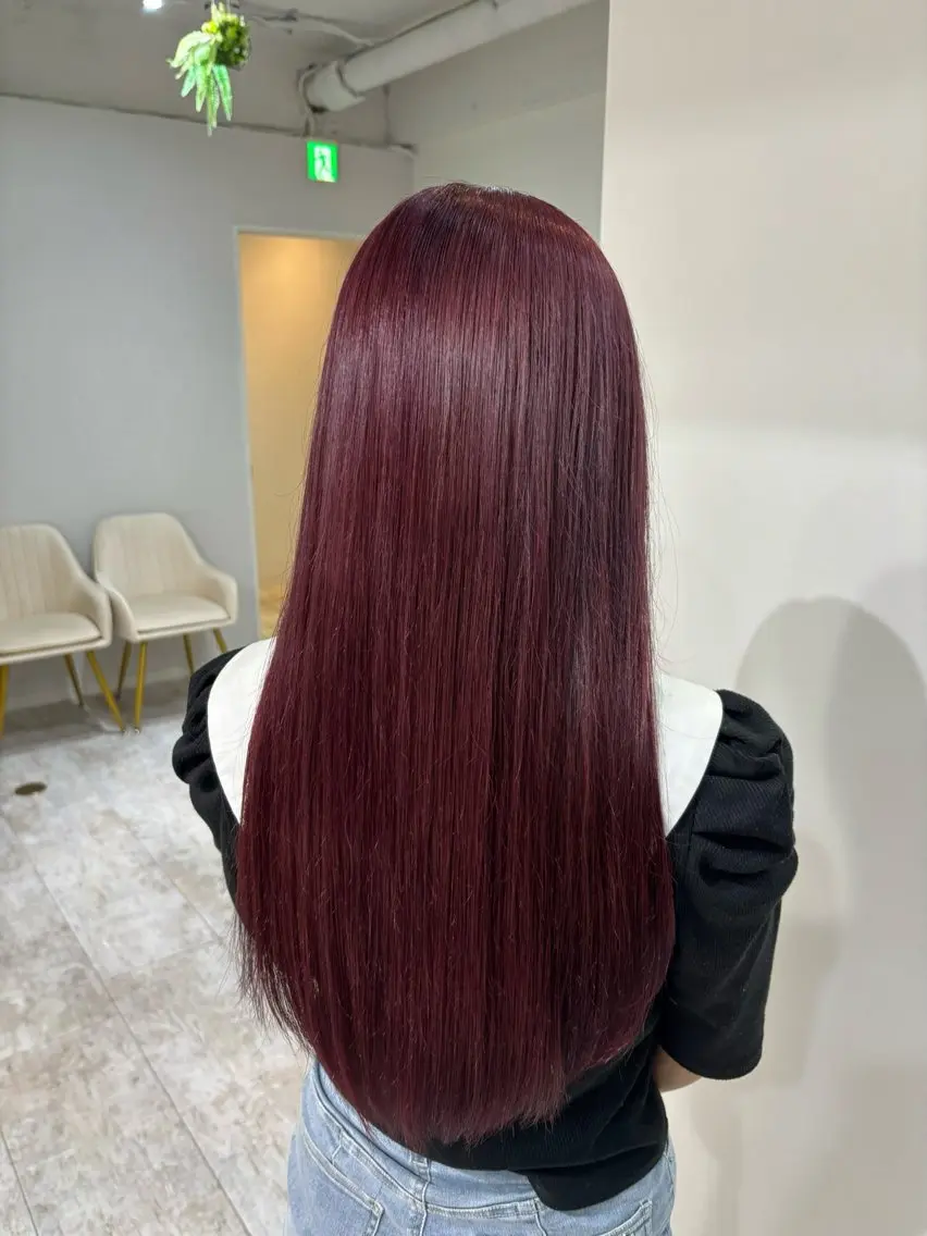 ロング カラー ヘアカラー piLLon mayuのヘアスタイル