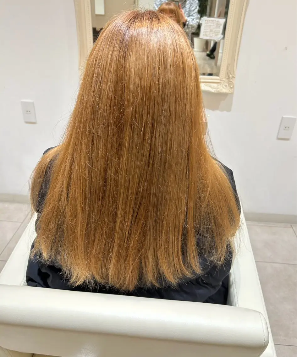 カラー 藤本 音緒のヘアスタイル