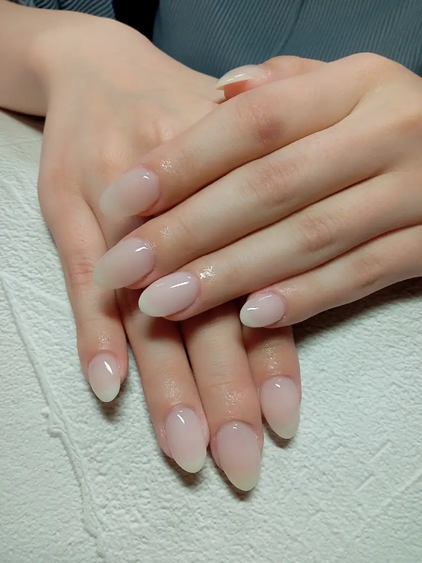 ネイル ジェルネイル キラキラネイル ラメ(グリッター) ラメグラデーション マグネットネイル flure de neige yukiのネイルデザイン