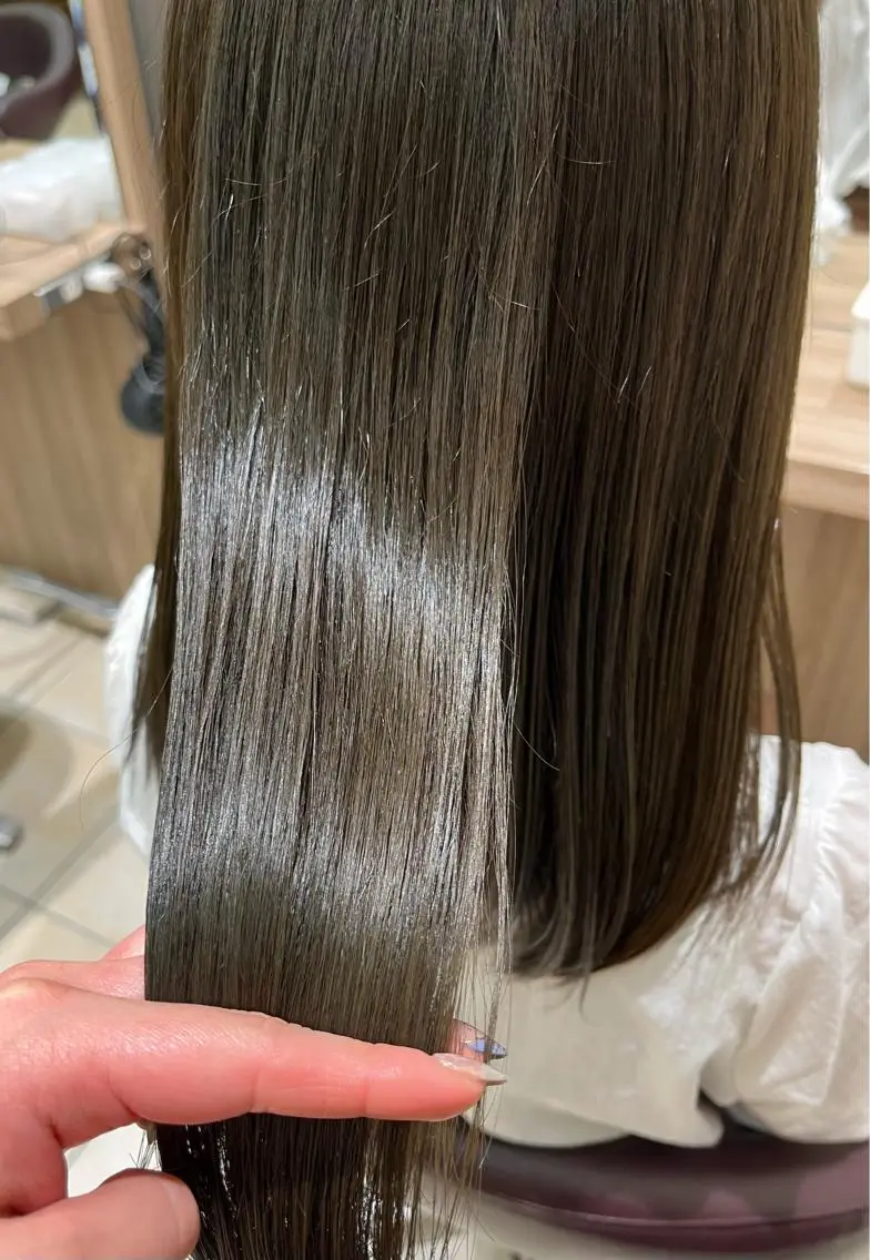🙌🏻土日もOK🙌🏻✨💗似合わせカット✂️＋ナチュラル縮毛矯正＋ダメージレスカラー ＋トリートメント💗✨の写真
