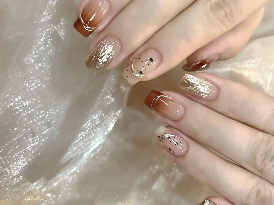 ネイル アートネイル カジュアル ジェルネイル ミディアムネイル ニュアンスネイル Rin Rinのネイルデザイン