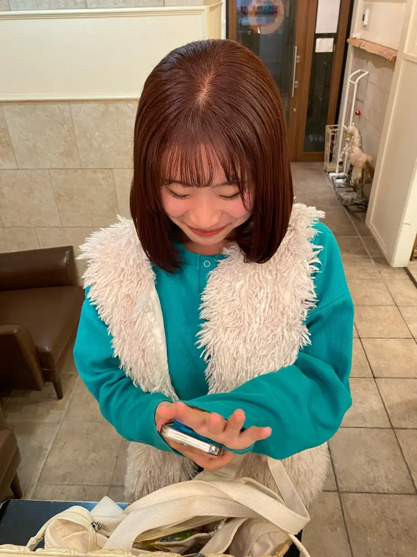 カラー ブラウンカラー ピンクカラー 恩田 美波のヘアスタイル
