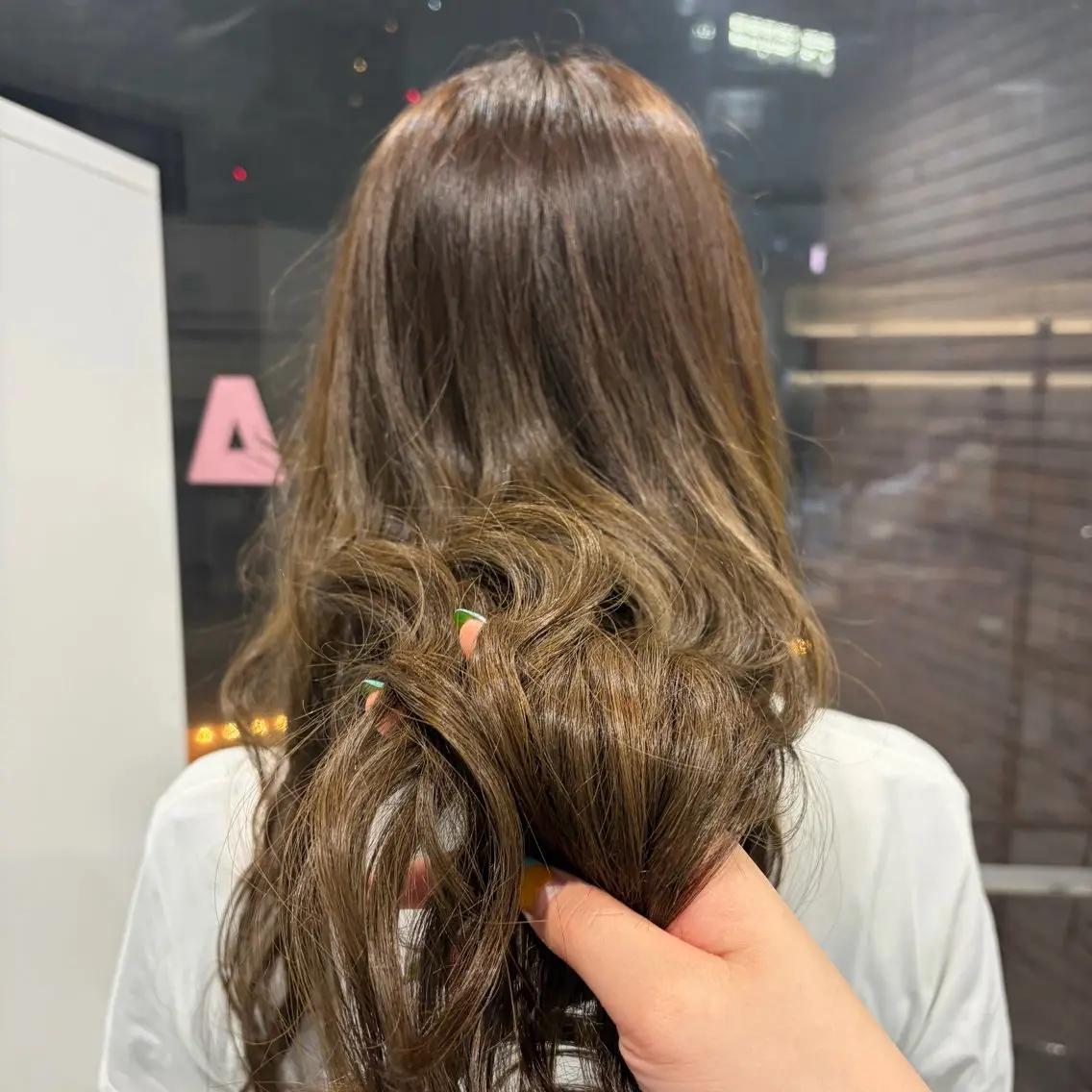 ロング カラー ベージュカラー オリーブベージュ ヘアカラー なりた るいのヘアスタイル