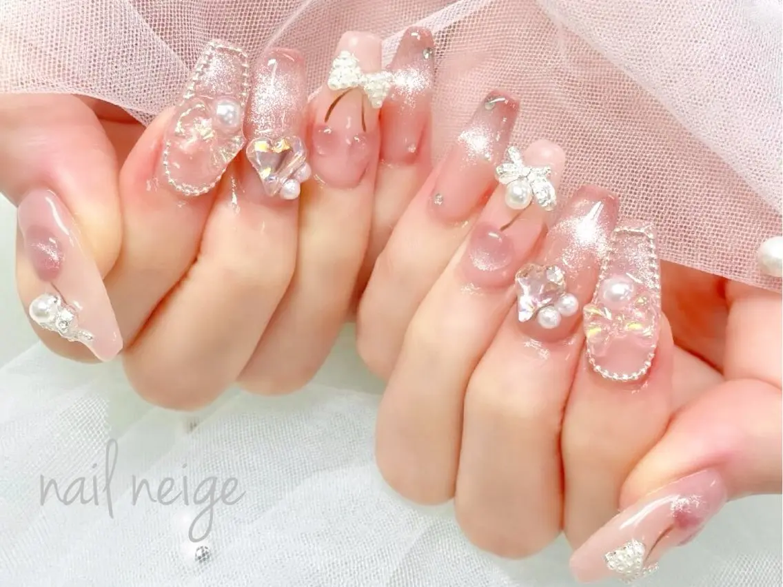 ネイル アートネイル ジェルネイル マグネットネイル 持ち込み パラジェル Nail Neige🐈🌙のネイルデザイン