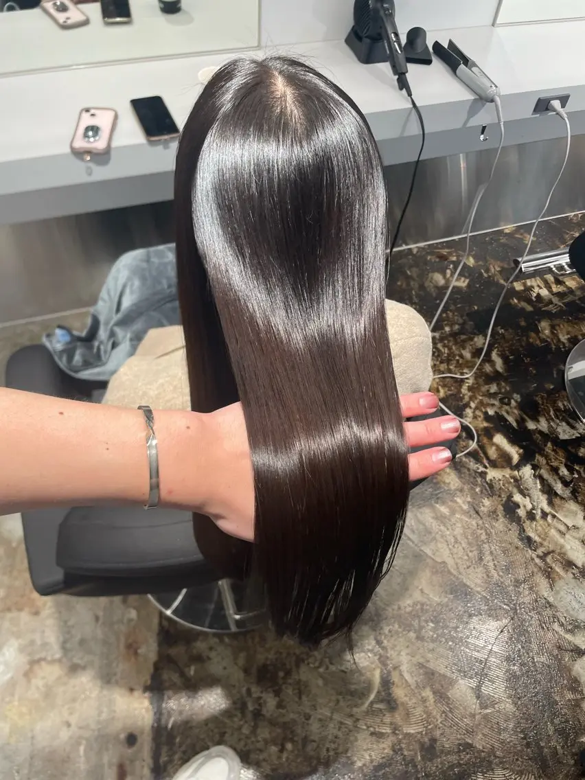 ロング カラー アッシュ アッシュグレー アッシュグレージュ グレージュ カット ヘアカラー トリートメント 🫧透明感/美髪🫧 Hiroakiのヘアスタイル