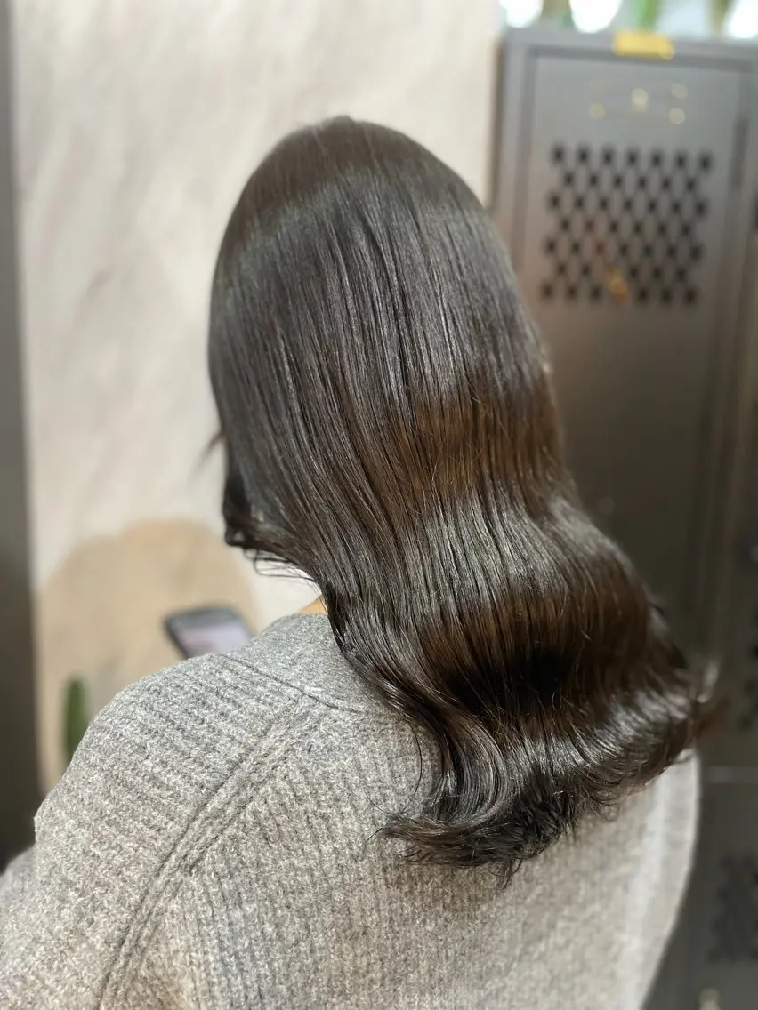 ミディアム カラー ヘアカラー 最高級艶髪カラー🥇 青木宏太のヘアスタイル