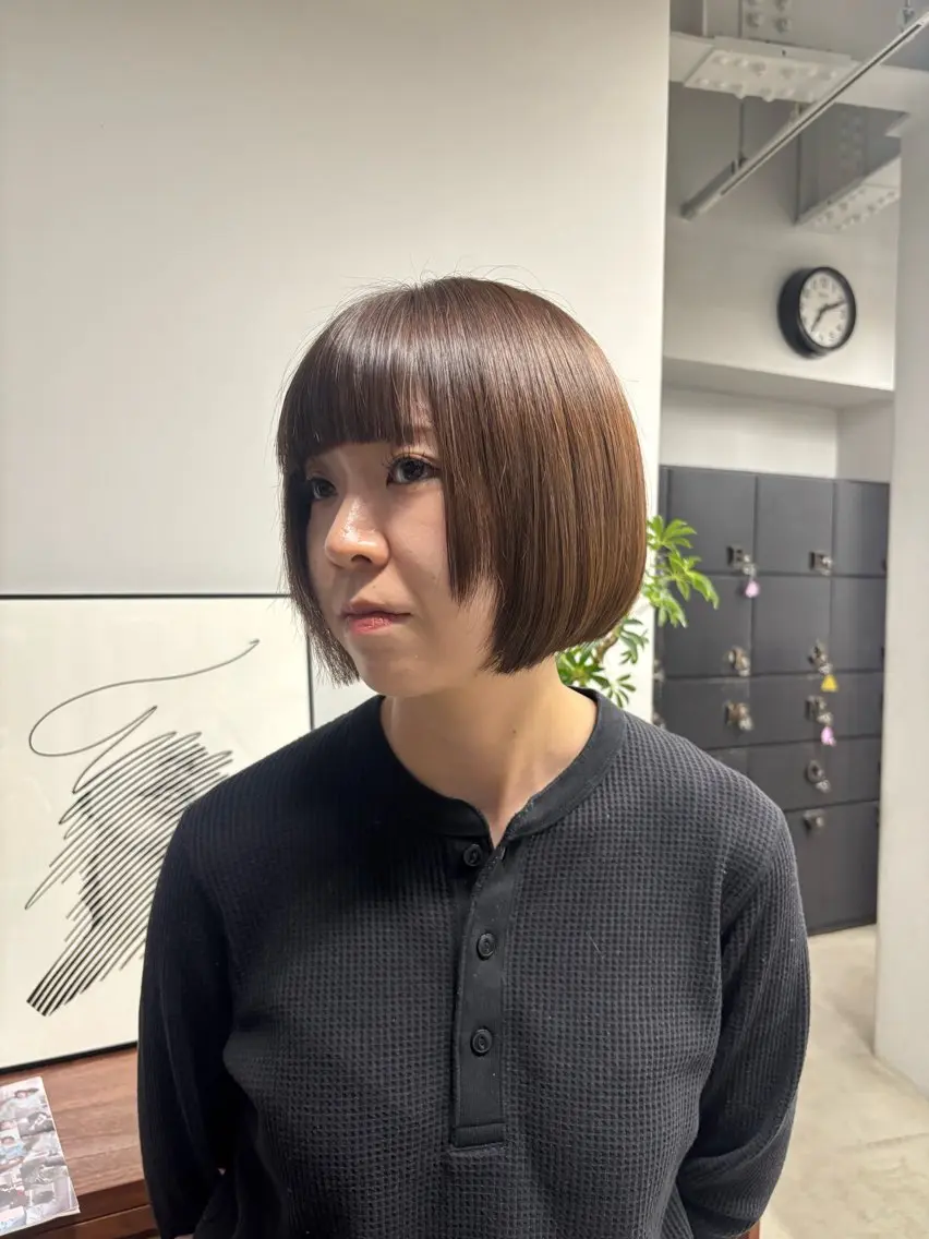 ショート カラー ブラウンカラー ボブ 小顔カット 池田 晴乃のヘアスタイル