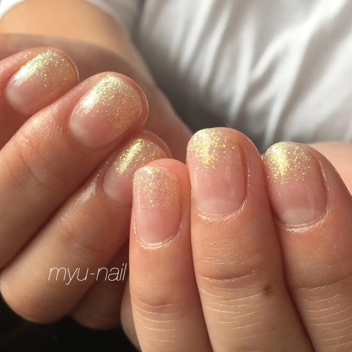 ネイル グラデーション ラメ(グリッター) ラメグラデーション ハンドネイル ホームサロン myu-nailのネイルデザイン