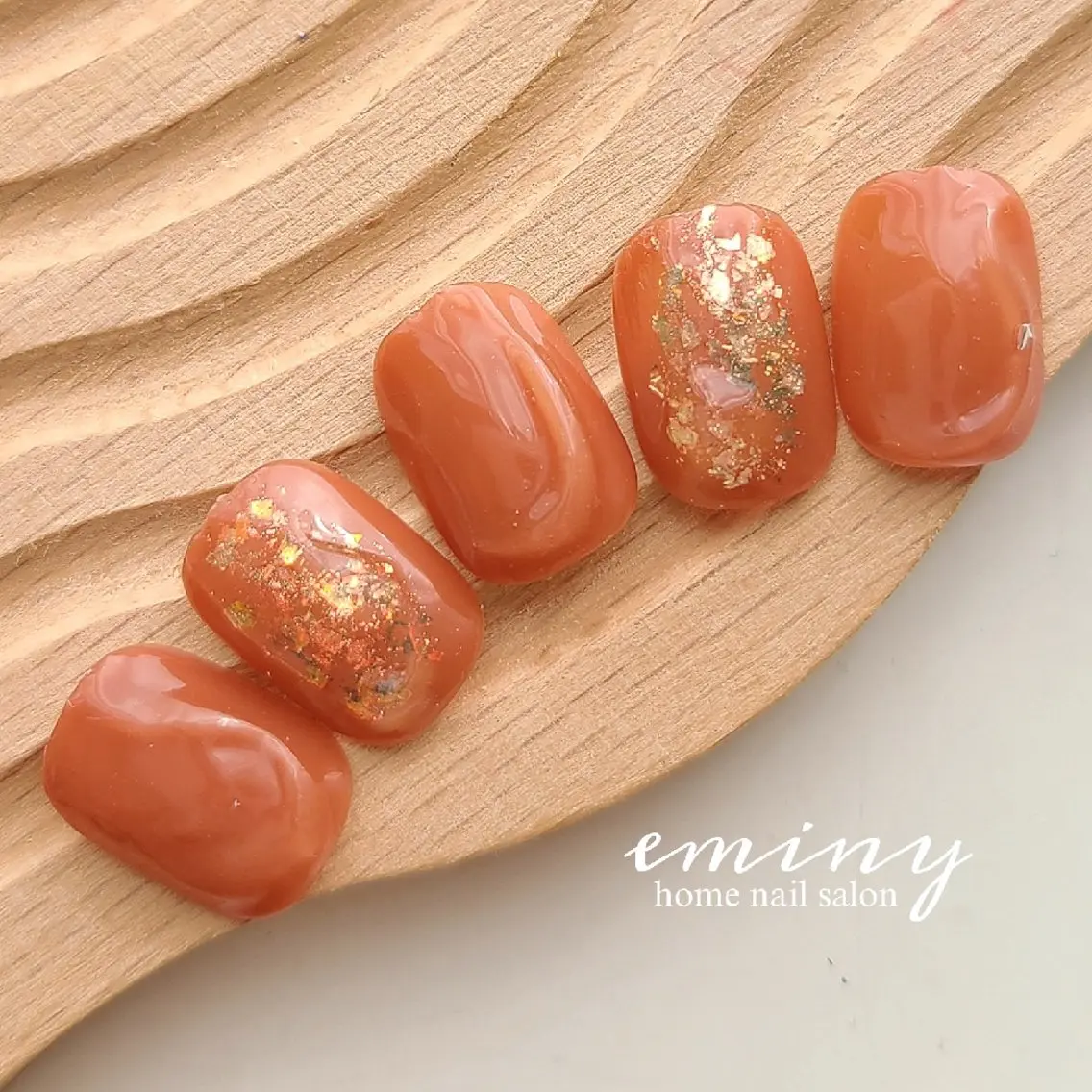 ネイル ジェルネイル キラキラネイル 韓国ネイル ぷっくりネイル 春ネイル ハンドネイル nail salon  eminyのネイルデザイン