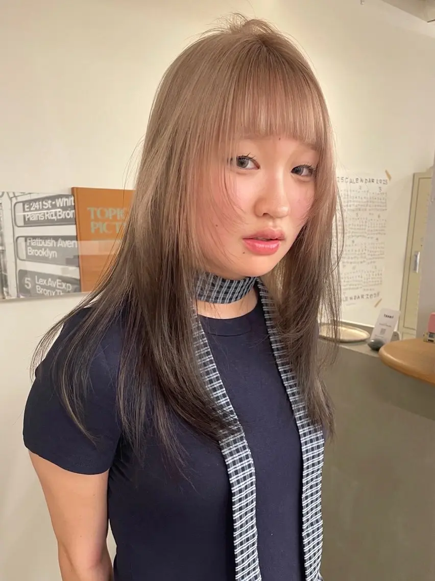 ロング ヘアカラー トリートメント ヘアセット ブリーチモデル/ カットモデル/Riaのヘアスタイル