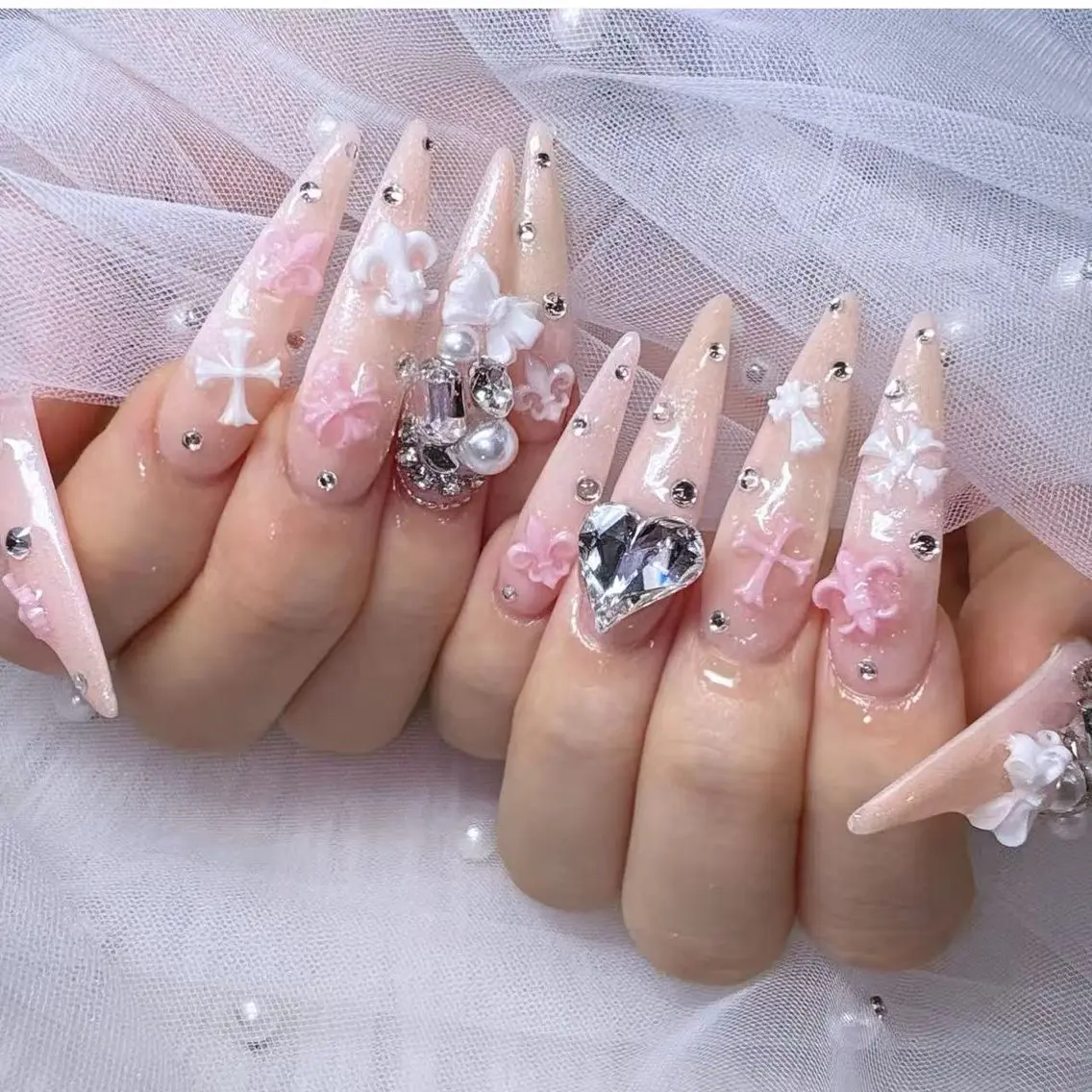 ネイル ハンドネイル MARHCHU NAILのネイルデザイン