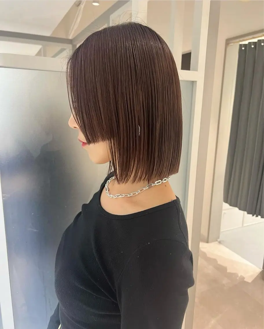 ミディアム カラー ベージュカラー ラベンダーカラー ラベンダーベージュ 暗髪カラー🫐パーマ おくだりんかのヘアスタイル