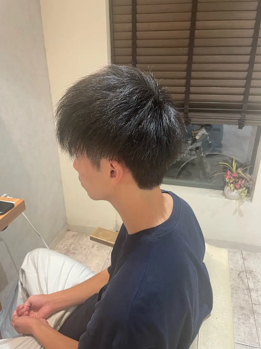 メンズ 小川 夏生のヘアスタイル