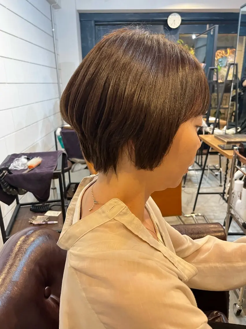 ショート カット 小沼采唯👧🏼 海好きオヌちゃんのヘアスタイル