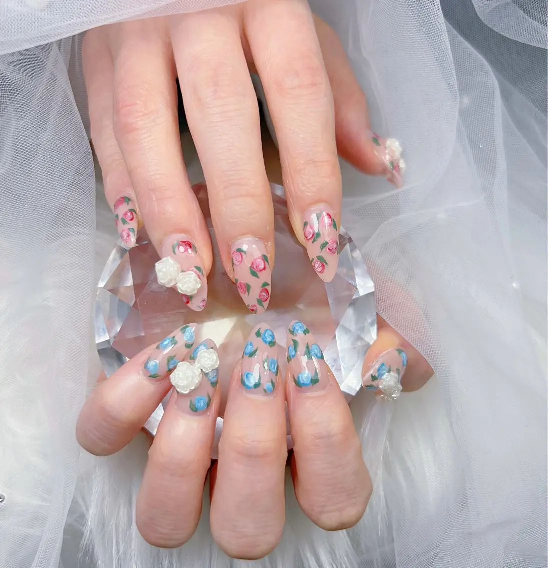ネイル アートネイル オーロラネイル チークネイル 長さ出し フットネイル Miya _nailのネイルデザイン