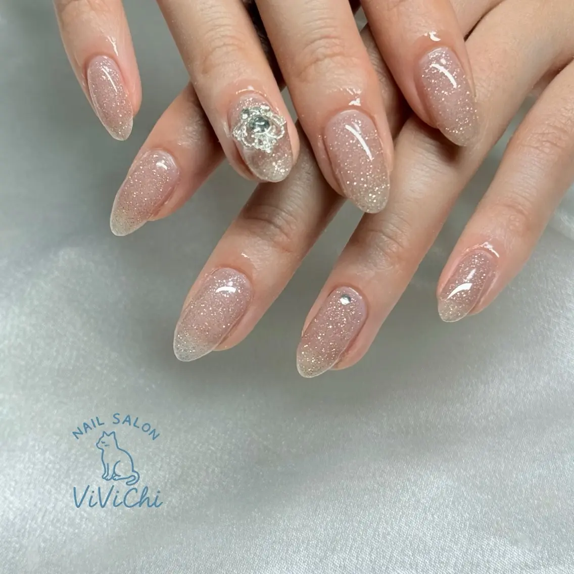 ネイル ハンドネイル ViViChi 梨帆のネイルデザイン