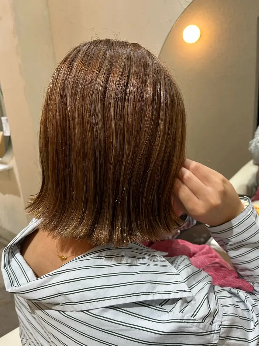 ショート カラー カット ヘアカラー トリートメント ハイトーンカラー🩵 耳ツボジュエリー👂のその他イメージ