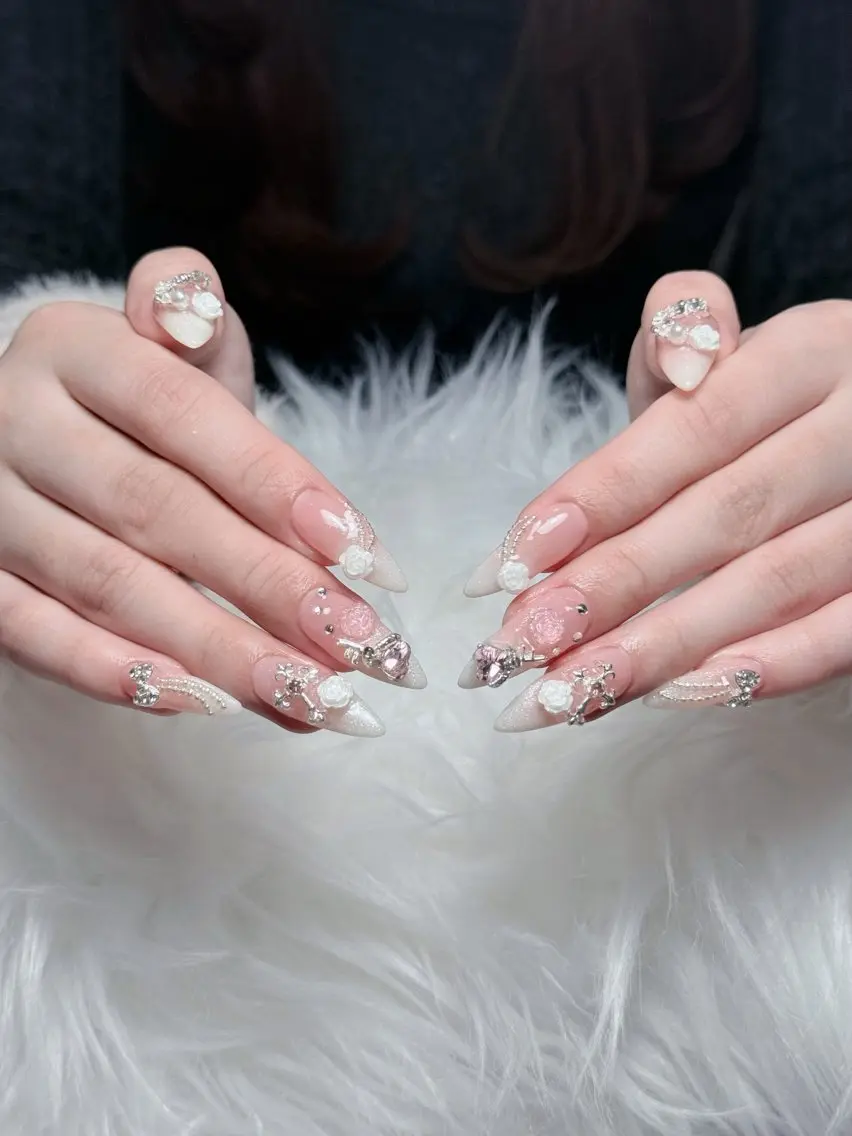 ネイル グラデーション Emi🌸Belle Nail Salonのネイルデザイン