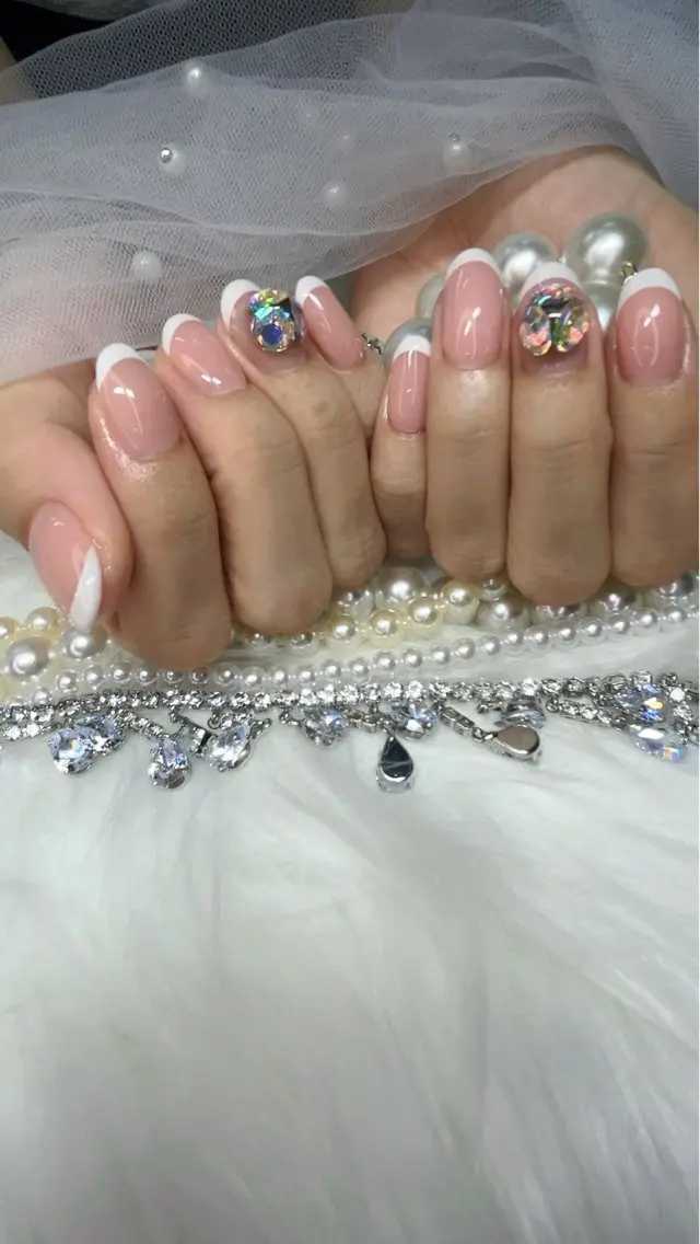 ネイル フレンチネイル キラキラネイル ハンドネイル ハンドケア my nail plus野江内代のネイルデザイン