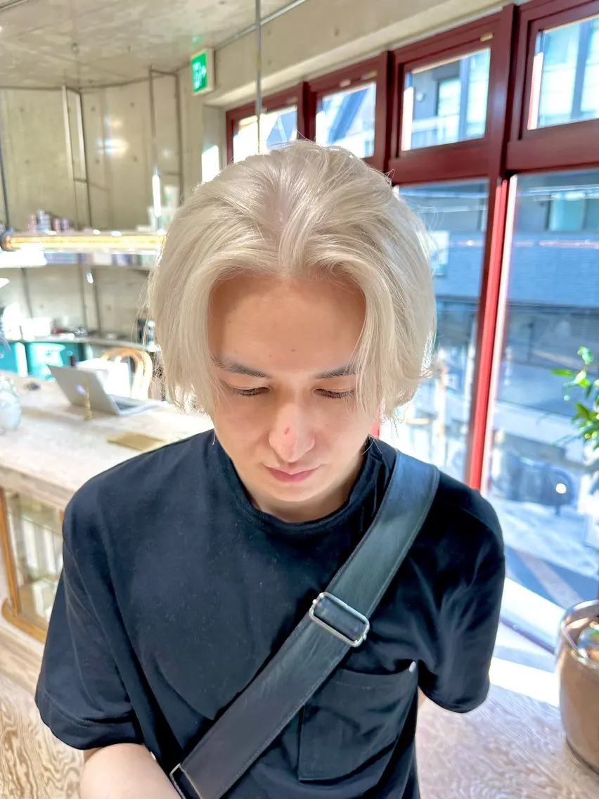 ミディアム カラー メンズ カット ヘアカラー トリートメント kai .のヘアスタイル