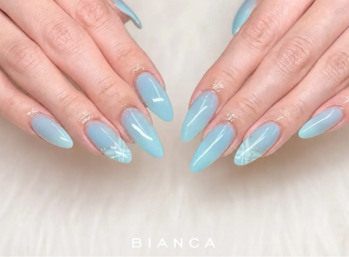 ネイル ジェルネイル パラジェル ハンドネイル Bianca浦和西口 ANNAのネイルデザイン
