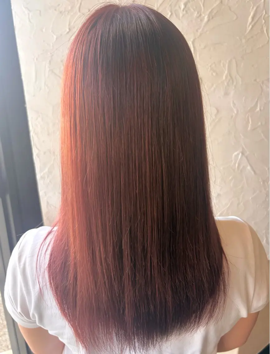 セミロング カラー 西村 亜優のヘアスタイル