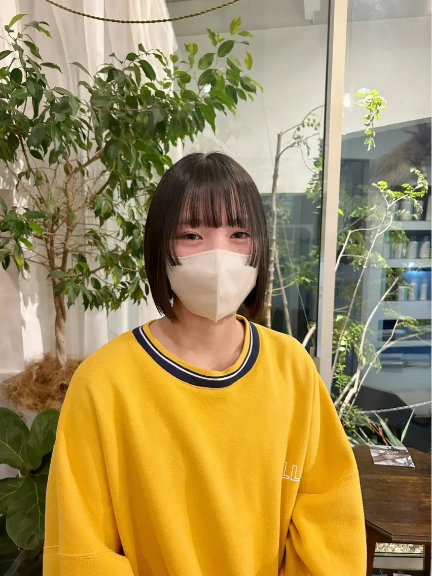 ショート ボブ 谷澤 朋佳のヘアスタイル