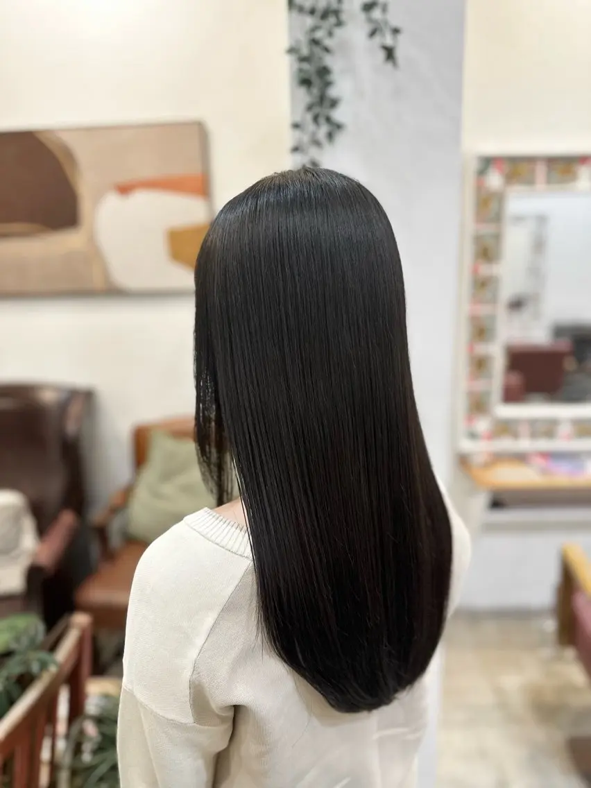 ロング カラー ヘアカラー トリートメント 村上 滉弥のヘアスタイル