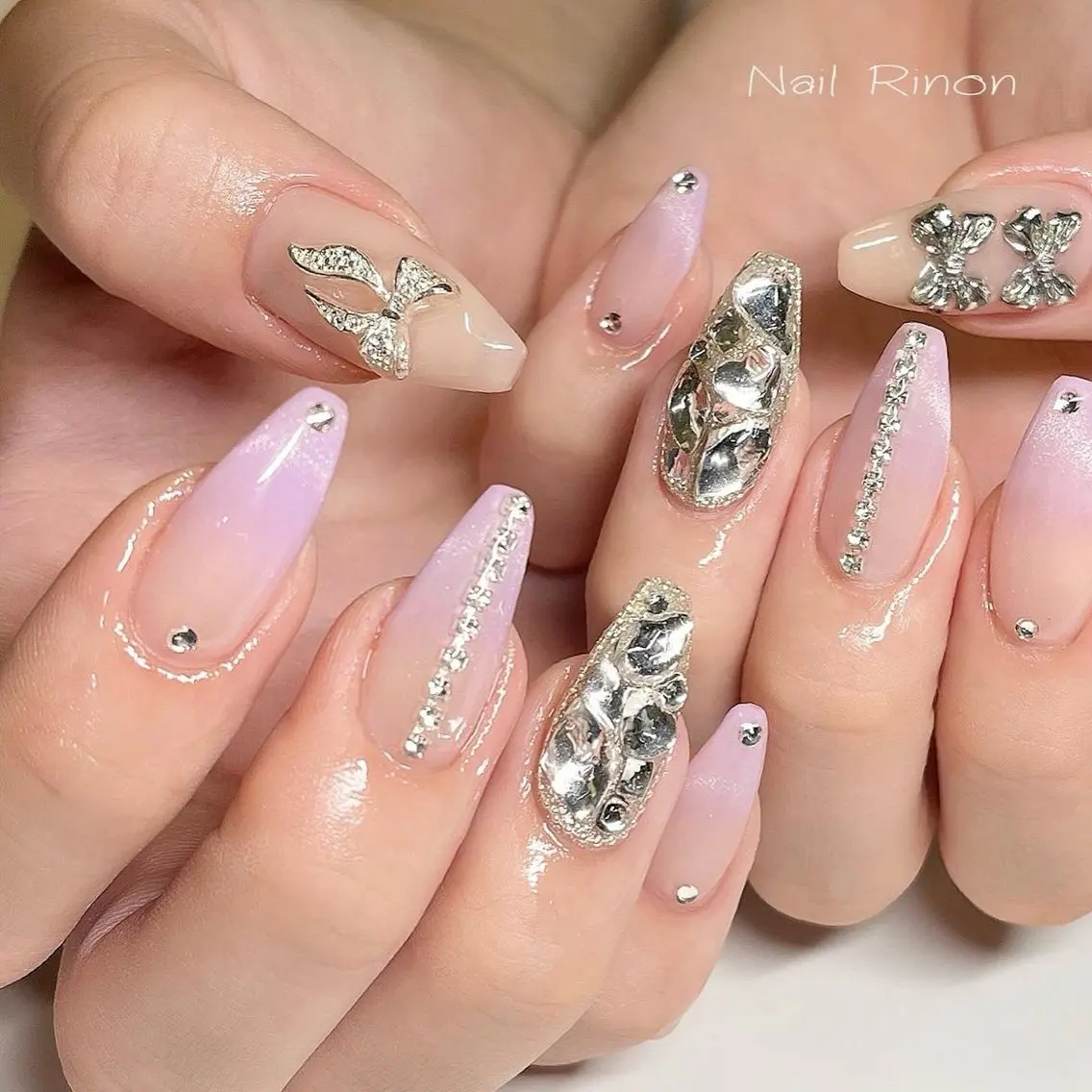 ネイル キラキラネイル ハンドネイル Nail Rinonのネイルデザイン