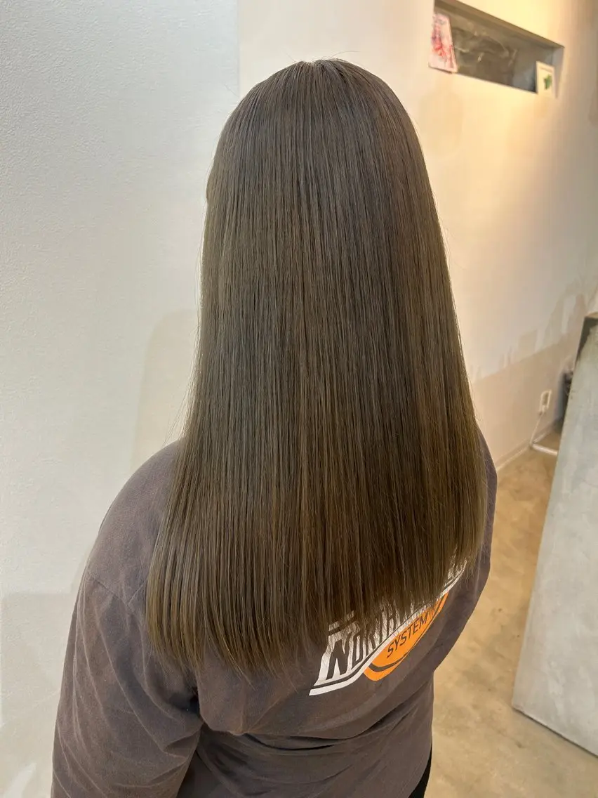 ロング カラー ヘアカラー anjii リンのヘアスタイル