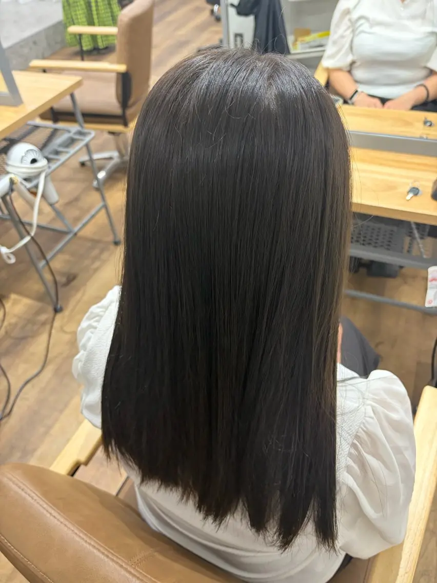 ロング momoka-YUC CA-モデル様募集中のヘアスタイル