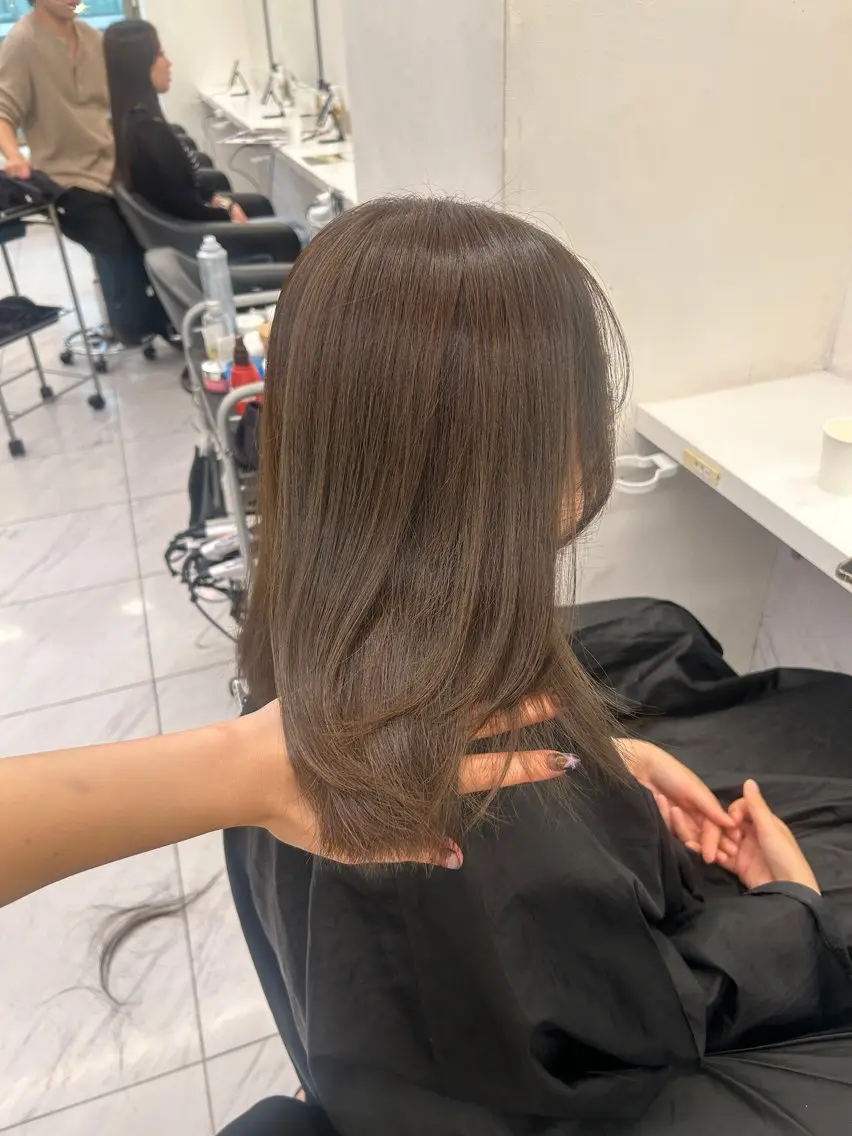 カラー ヘアカラー トリートメント ヘッドスパ ヘアセット 🥯縮毛/レイヤー/ ベージュヘア🥯のヘアスタイル