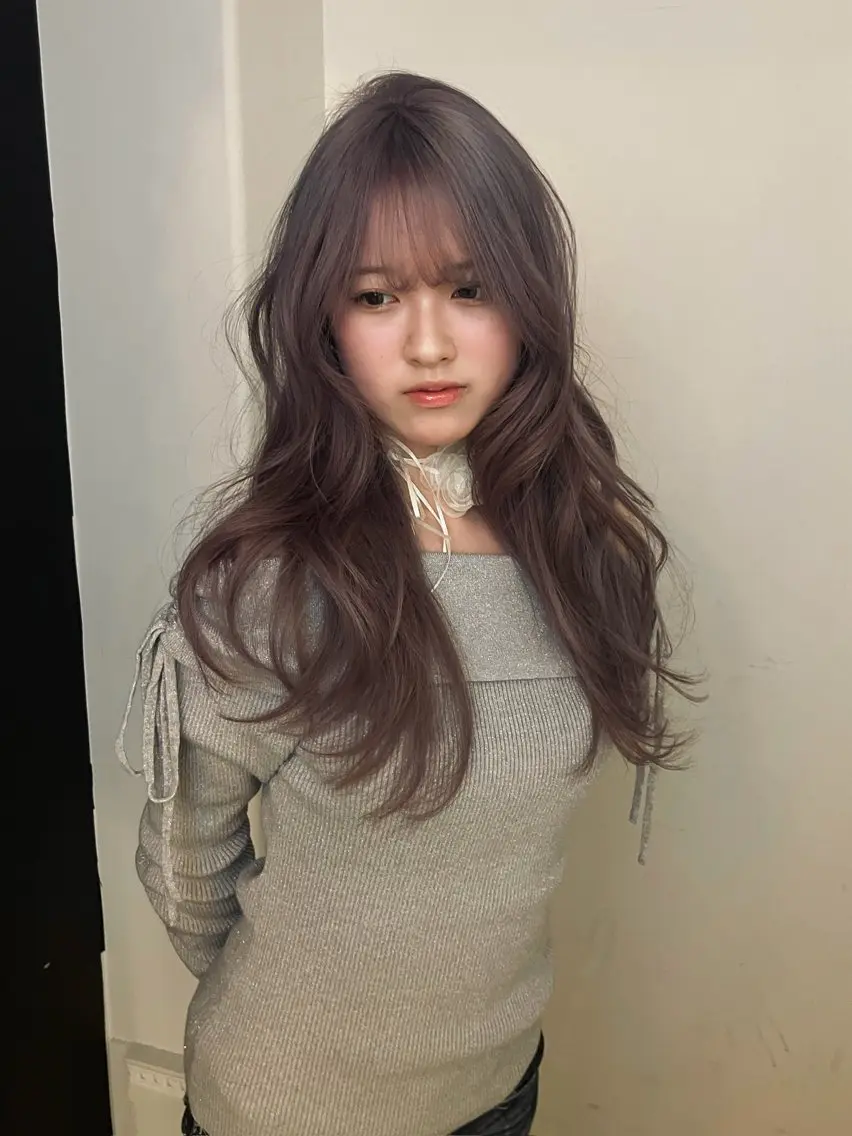 ロング カラー ヘアカラー トリートメント Hanaka🪷 ニュアンス×レイヤーのヘアスタイル