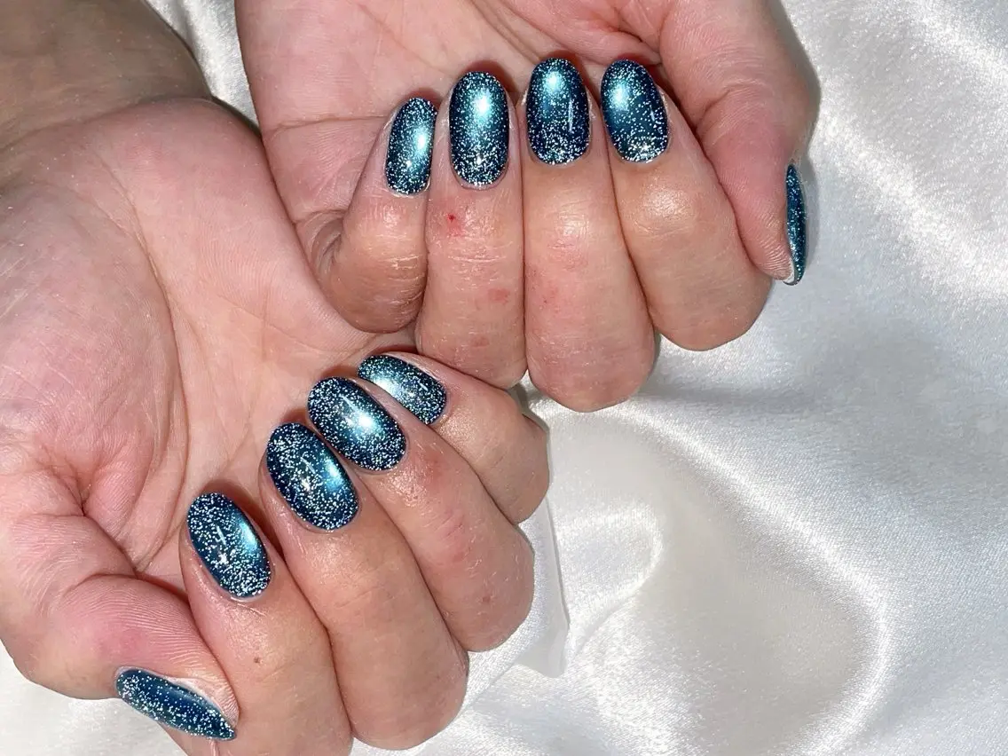 ネイル オーロラネイル フラッシュネイル フラッシュマグ フットネイル フレンチネイル ハンドネイル mogunail &blowのネイルデザイン