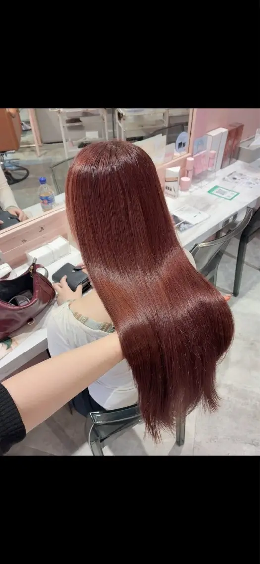 セミロング カラー ボルドーカラー レッドカラー ヘアカラー 髪質改善縮毛/透明感 カラー/AIRI🎀のヘアスタイル