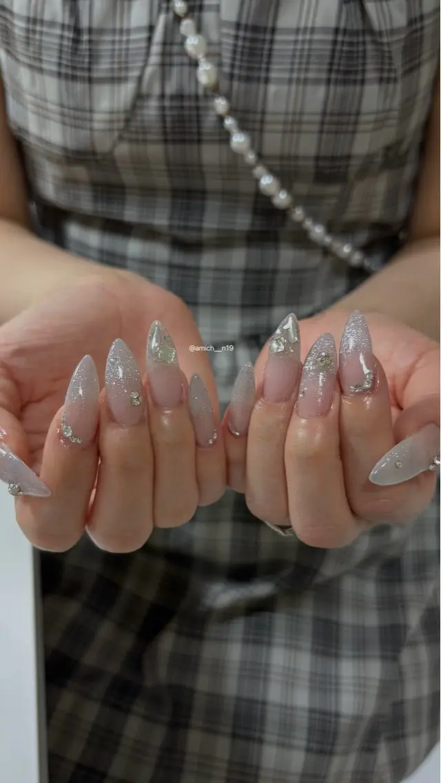 ネイル ハンドネイル ayumi ✩.*˚のネイルデザイン