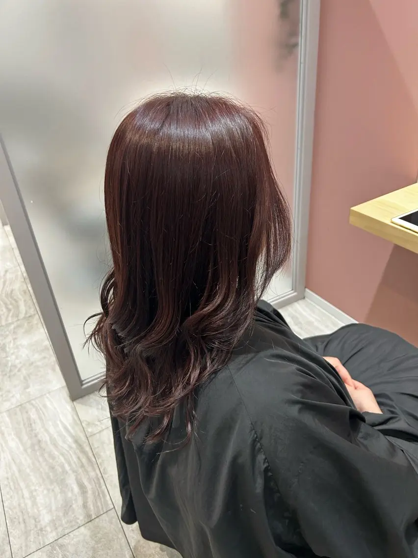 セミロング カラー ヘアアレンジ ラベンダーカラー ピンクカラー ピンクラベンダー 黒川 真裕のヘアスタイル